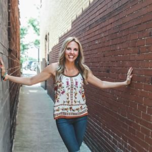 Meet your Posher, Sara